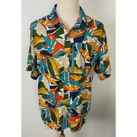 REI Other - Men REI Co-Op Trailmade floral Hawaiian performance nylon button up shirt XL